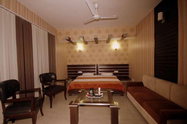 Hotel Natraj
